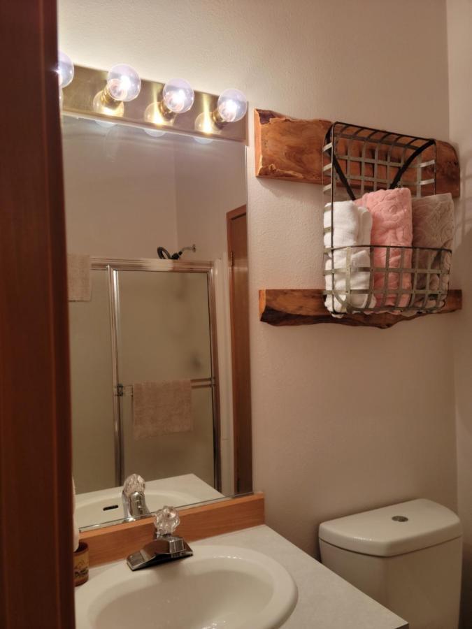 Beaver A Relaxing Getaway-A Backwoods Cabin Solduc River מראה חיצוני תמונה